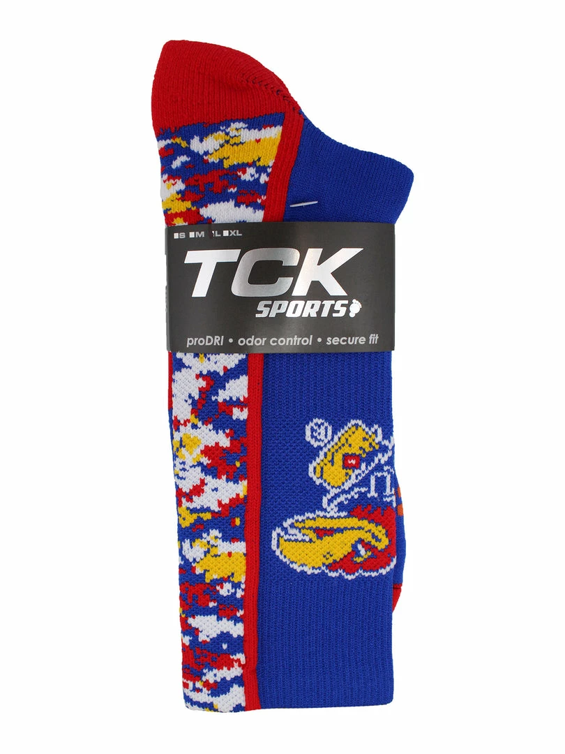 Discount ๐ฅ TCK Kansas Jayhawks ๐งฆ Socks Digital Camo Crew โญ 3 TCK Kansas Jayhawks Socks Digital Camo Crew